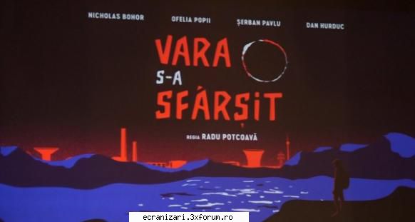 vara s-a sf�rsit (2016)

 

un băiat dintr-un oraș de provincie, timid, singuratic și